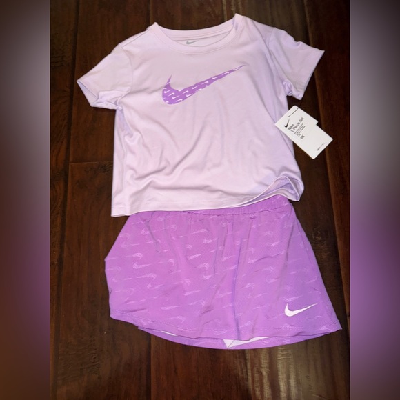 Nike girls set size 6x NWT - Picture 1 of 2